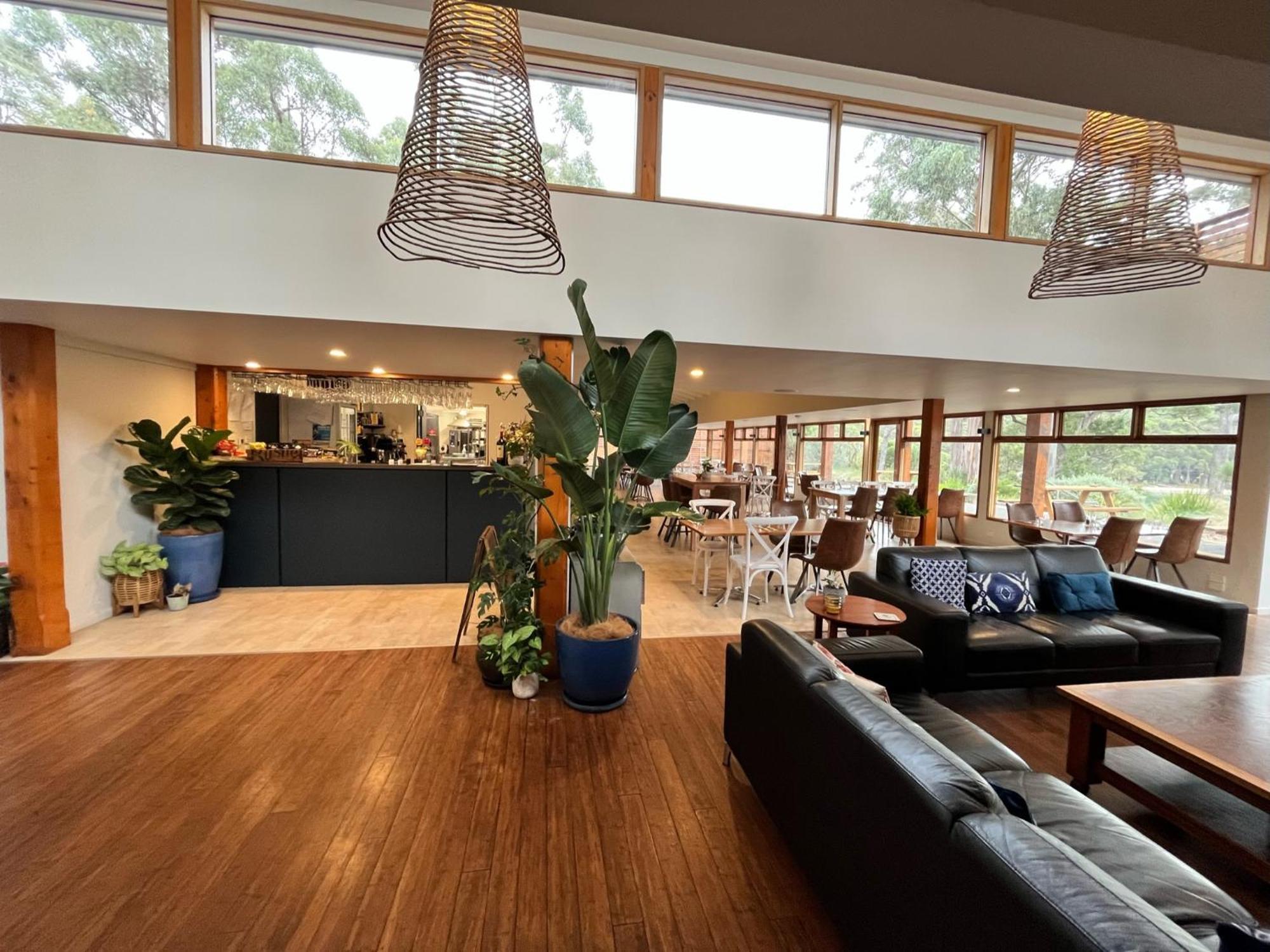 Stewarts Bay Lodge Порт-Артур Экстерьер фото