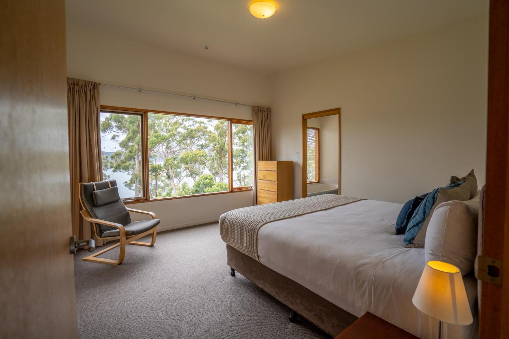 Stewarts Bay Lodge Порт-Артур Экстерьер фото