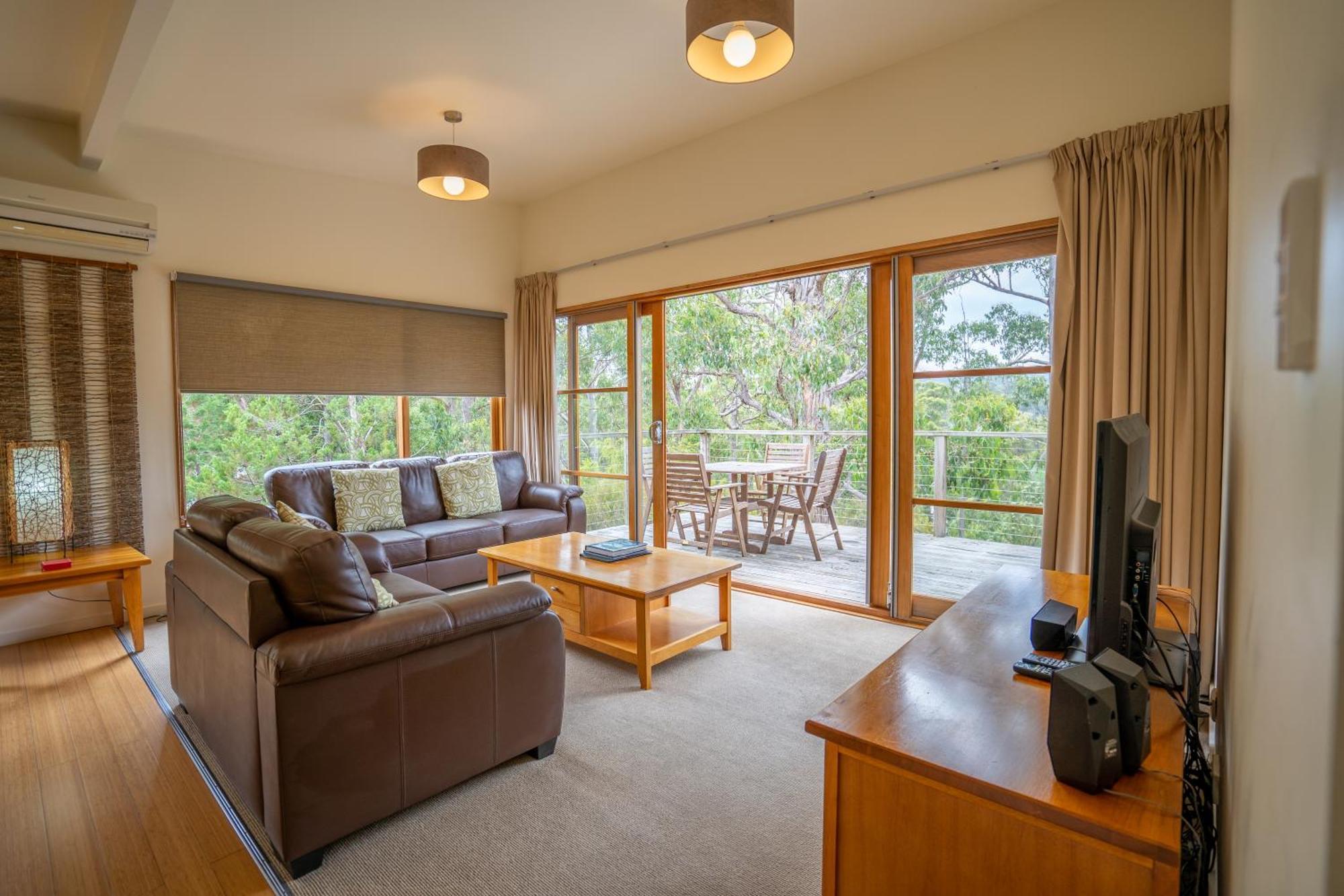 Stewarts Bay Lodge Порт-Артур Экстерьер фото